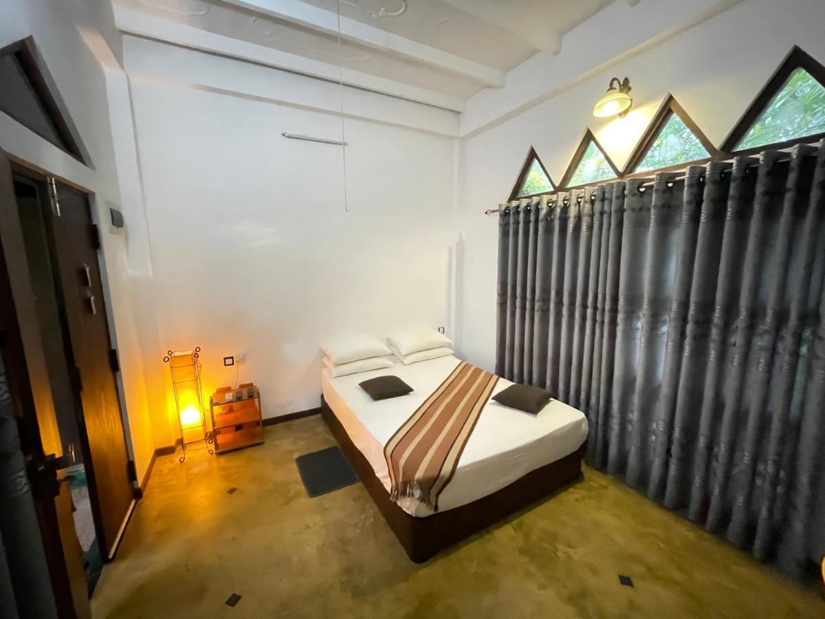 Hotel Gala Addara Дамбулла Экстерьер фото